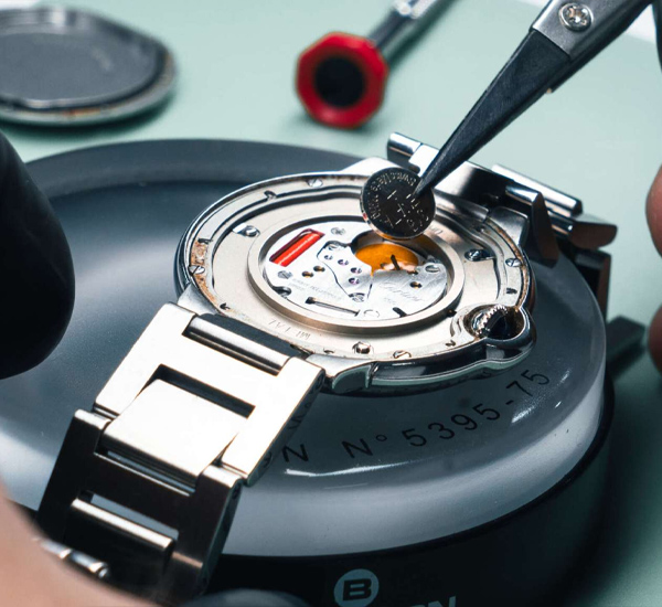 Watch batteries and accessories